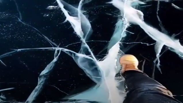 hielo-lago-baikal