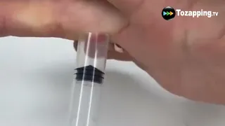 Tozapping.tv Saca una espina del dedo SIN AGUJA truco de jeringuilla-ventosa