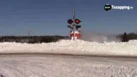 Trenes quitanieves qué son, cómo funcionan y por qué son críticos en invierno